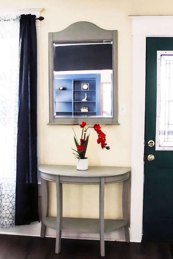 Cozy City Retreat Near Downtown Indianapolis- Private Bedroom المظهر الخارجي الصورة