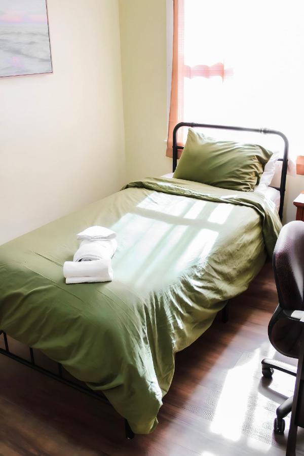 Cozy City Retreat Near Downtown Indianapolis- Private Bedroom المظهر الخارجي الصورة